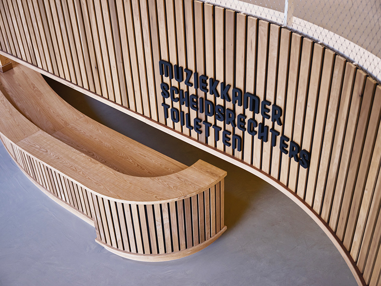 organische vormen hout wandsysteem