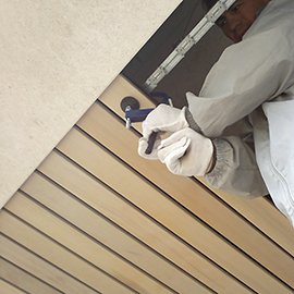ceiling linear constuction